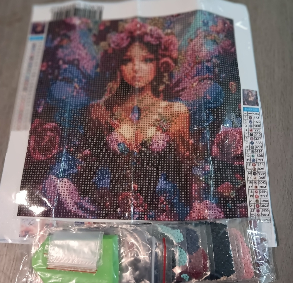 Colorful Elegant Lady Diamond Painting Kit 30x30